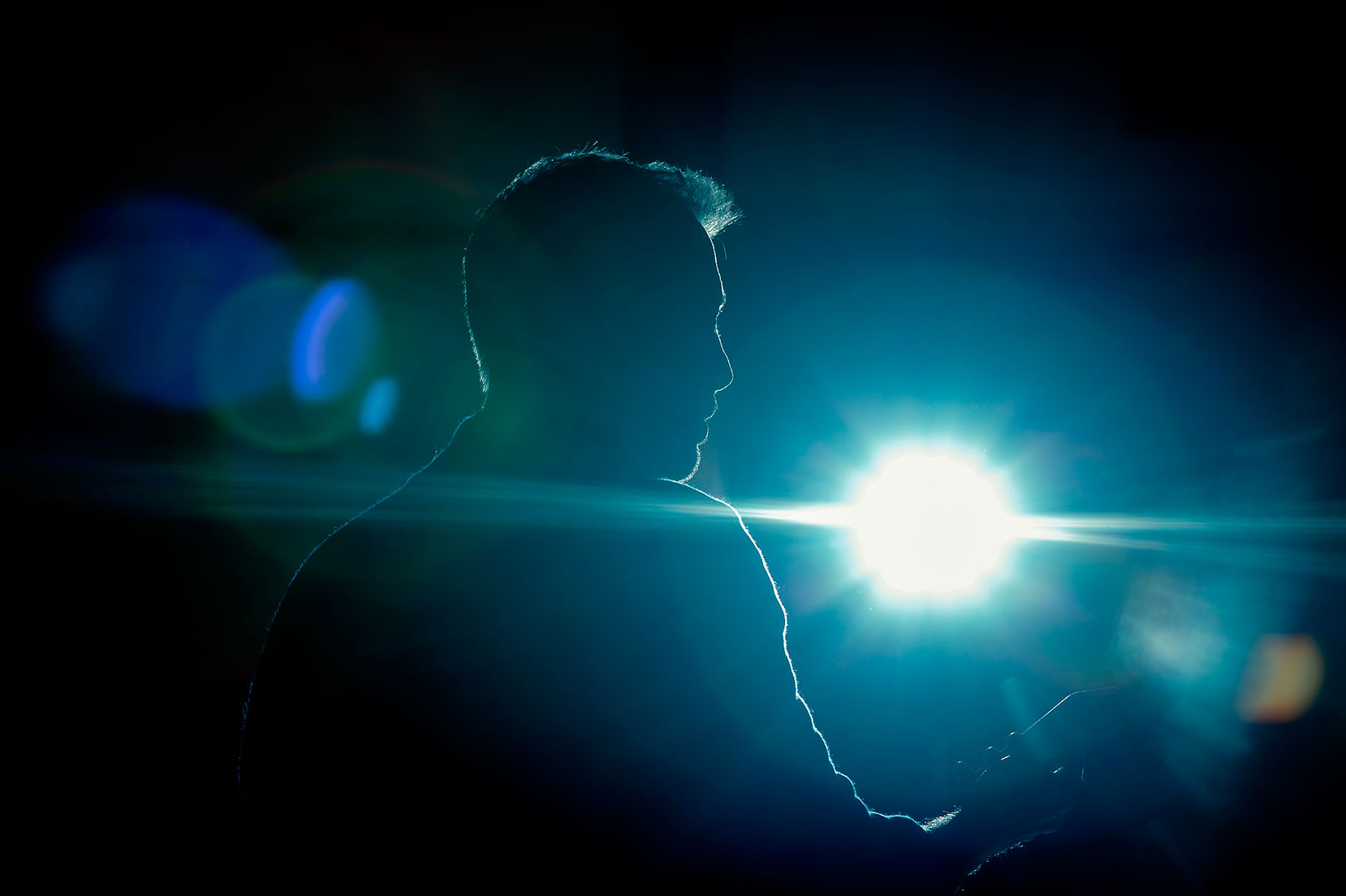 attore in controluce